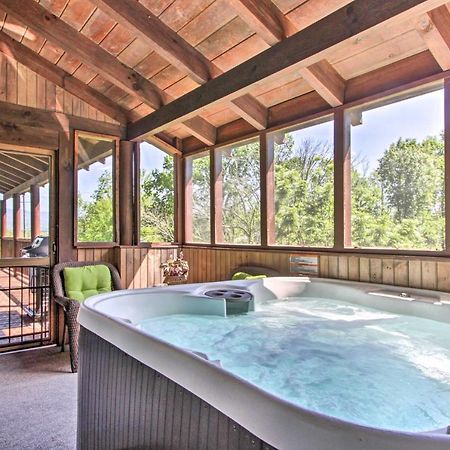 Idyllic Sevierville Cabin Deck And Smoky Mtn View! Kültér fotó