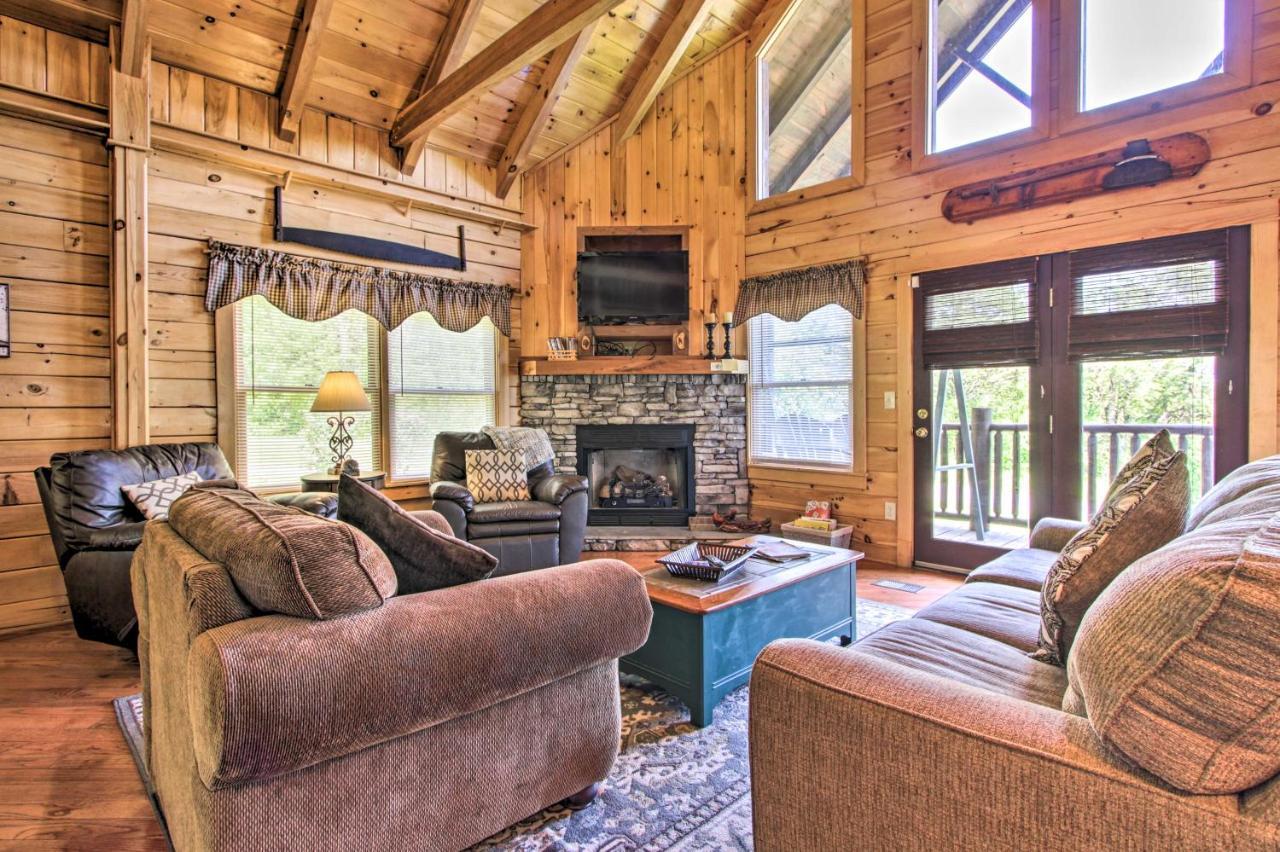 Idyllic Sevierville Cabin Deck And Smoky Mtn View! Kültér fotó