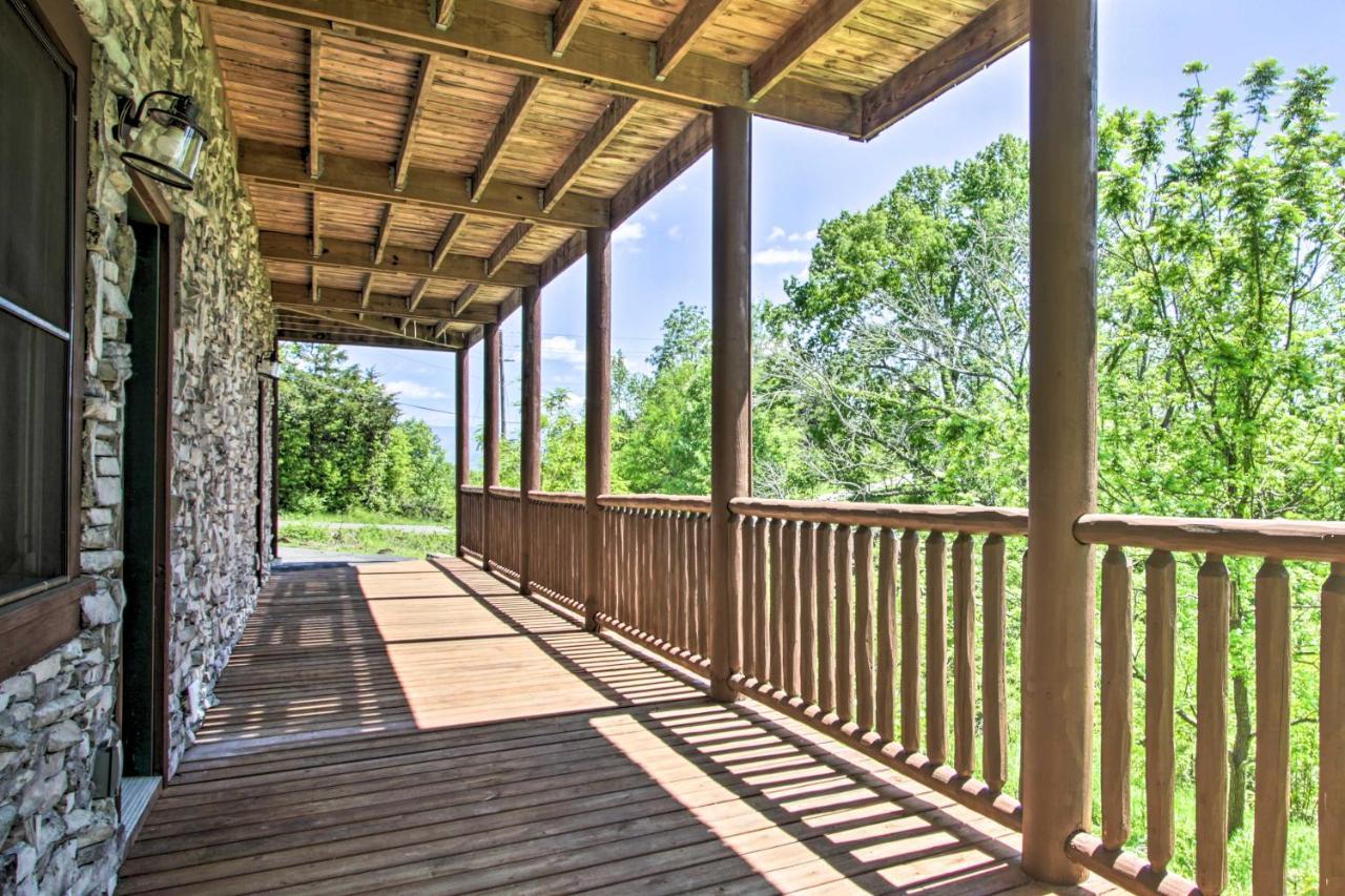 Idyllic Sevierville Cabin Deck And Smoky Mtn View! Kültér fotó